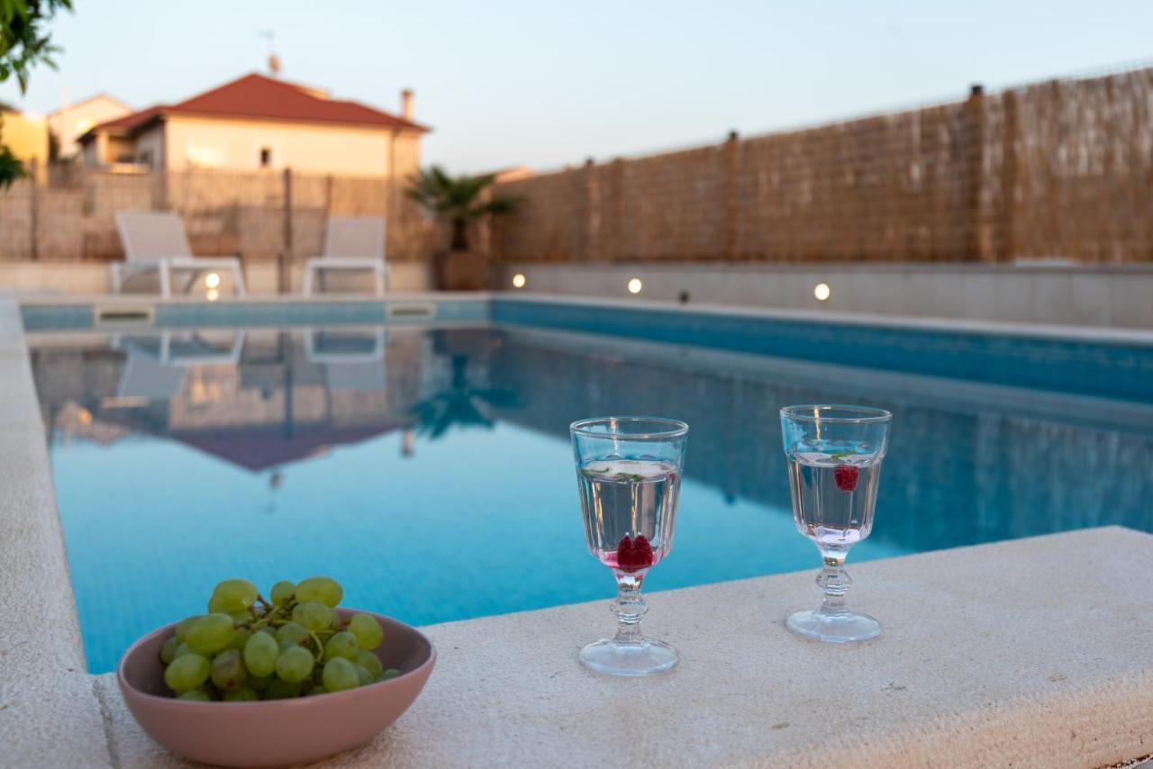 הוילה שיבניק Sun Gardens מראה חיצוני תמונה